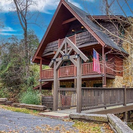 Bridgewood Cabin, Hot Tub, 1089 Of Free Attraction Tickets For Each Paid Day, Dollywood And More! Pigeon Forge Exterior foto